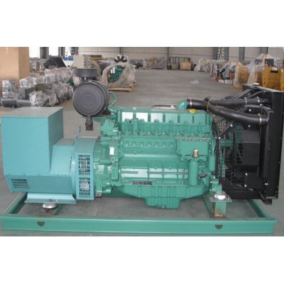 100kw大連道依茨柴油發電機組-大連道依茨4缸柴油機BF4M1013FC柴油發電機組,缸徑/行程：108/130mm,柴油發電機組水冷發動機功率129KW,柴油發電機組配套馬拉松斯坦福發電機。廠價直銷歡迎選購：13773399855。