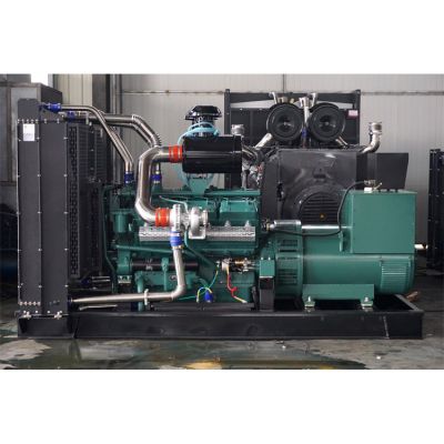 200kw南通股份柴油發電機組-南通股份6缸柴油機TCR200柴油發電機組,缸徑/行程：135/150mm,柴油發電機組水冷發動機功率230KW,柴油發電機組配套馬拉松斯坦福發電機。廠價直銷歡迎選購：13773399855。