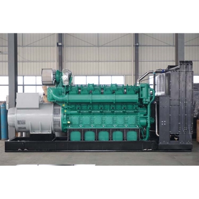 2000KW玉柴柴油發(fā)電機組-玉柴16缸柴油機YC16VC3300-D31,柴油發(fā)電機組缸徑/行程：200/210mm,柴油發(fā)電機組水冷發(fā)動機功率2426KW,柴油發(fā)電機組配套馬拉松斯坦福發(fā)電機。廠價直銷歡迎選購：13773399855。